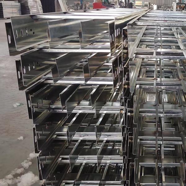 Cable de construcción galvanizado con cables de cableado en caliente 2-6m de longitud