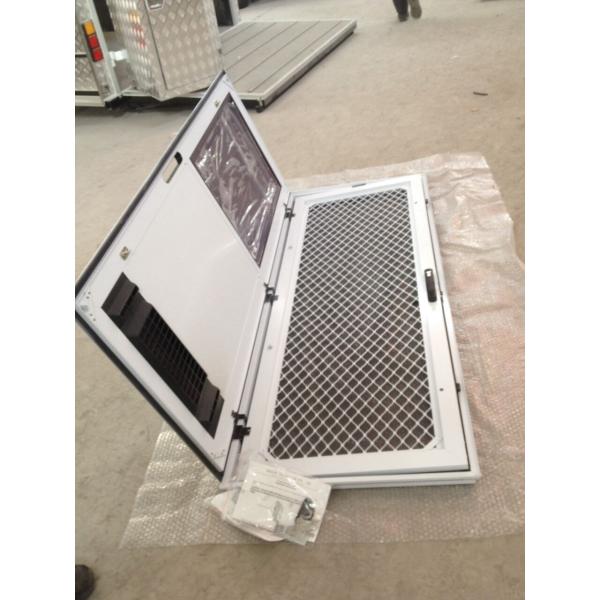 Chinese two horse trailer for sale,3 horse angle load trailer manufacturer