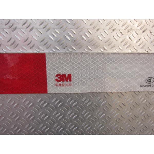 Camion de lutte contre l'incendie d'approvisionnement en gaz de sièges de Ton Big Capacity 2 du lecteur 10 d'ISUZU Chassis 4x2