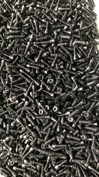 Black GR5 Titanium Alloy Titanium Bike Bolts , Titanium Bicycle Bolts M5*16