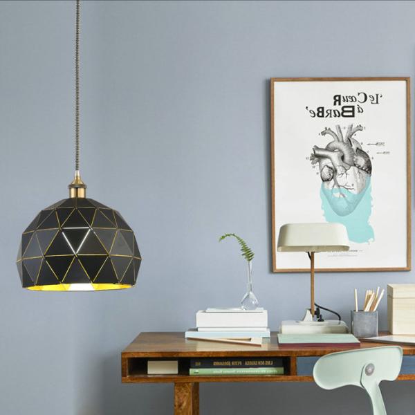 Zhongshan Modern Design Black Gold Metal Iron Ball Indoor Hanging Pendant Light Lamp Fixture for Kitchen Dinning Room