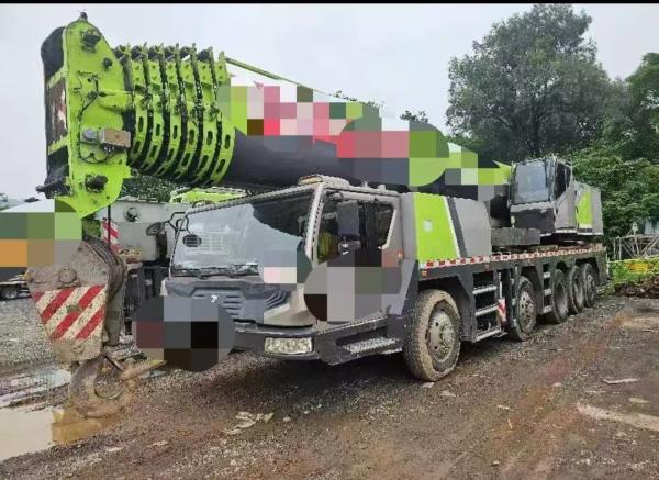Reliable 2018 Zoomlion 110-ton Hydraulic Truck Crane For Construction, Mining, And Dockside Lifting