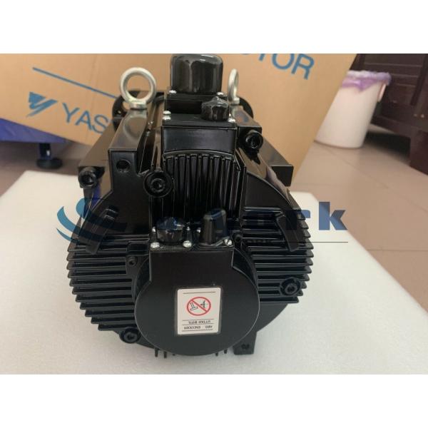 新しいYaskawa SGMGH-55ACA41 ACサーボ モーター5.5KW 42.1A 200V 1500RPM