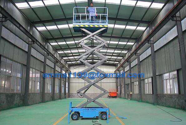 500 kg SJY0.5-12 Plataforma de elevação de tesoura Trabalho hidráulico com pneus de borracha pneumática