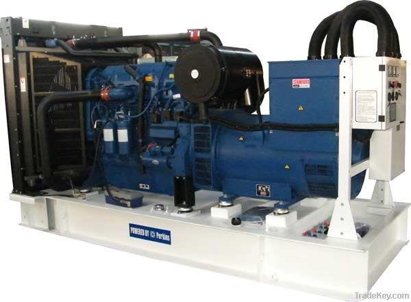 Gerador de 60 hertz Perkins, 1306-E87TA300, 200 quilowatts, curso 4