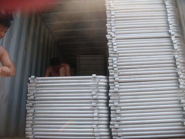 Professional PVC Coated HDG Metal Crowd Control Barriers OD 25*2.0mm