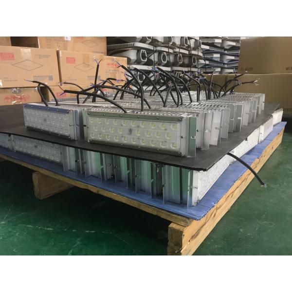 IP66 водоустойчивое высокое уличное освещение 150lm СИД люмена 50w/сертификат RoHS CE w