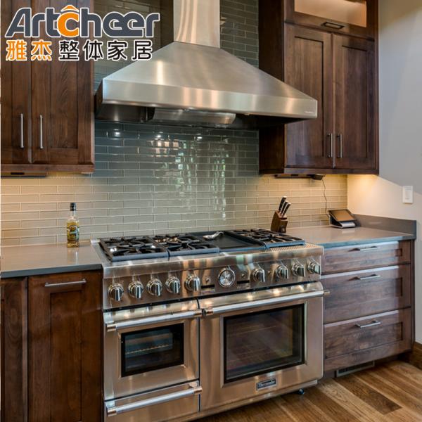 Modern Stylish Antique Wooden Kitchen Cabinet Shaker Design for Traditional Kitchens
