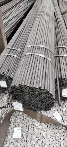 13.7mm-914mm Carbon Steel Pipes Astm A333 Gr6 CS ERW Pipe