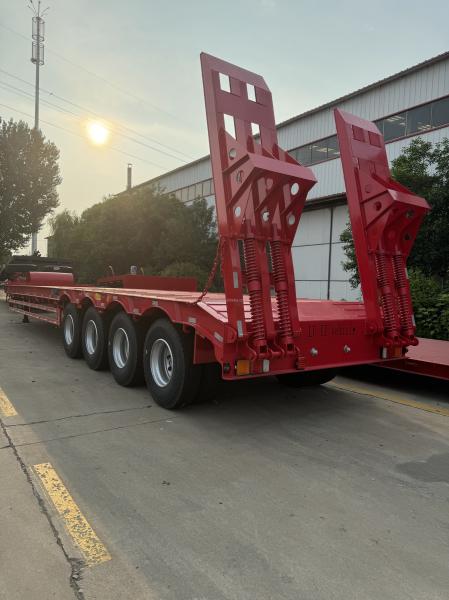 CIMC Latest Design Low Panel Flatbed Trailer with Air Suspension 12950x3000x1650mm