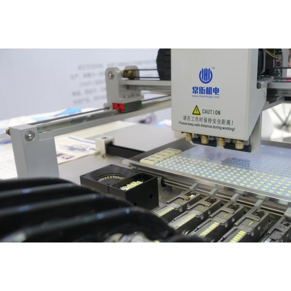 CHMT510 LED Pick And Place Machine , 4 Heads 8 Feeders 1.2m LED Strip Small SMT Machine