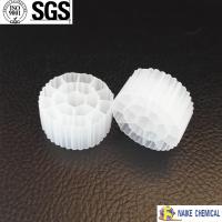 China Origem 100% virgem HDPE branco MBBR cama móvel Biofilm Reator Media 25 * 12mm Para tratamento de águas residuais