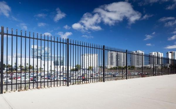 Black powder coated spear top galvanised tubular metal fence