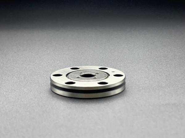 RU28 High Precision Crossed Roller Bearing Low Noise For Industrial Equipment