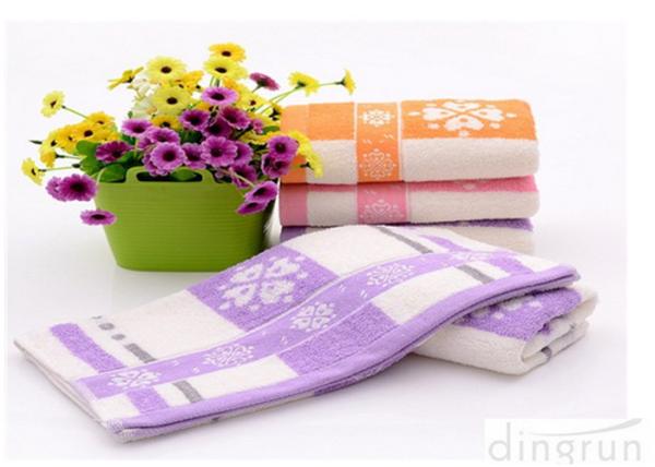 Fashionable Home Spa Towel Dye Yarn , Face Wash Cloths Durable