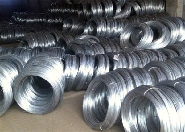 Diâmetro brilhante 0.1mm-10.0mm da superfície do estado duro/brandamente do fio de aço inoxidável do estado