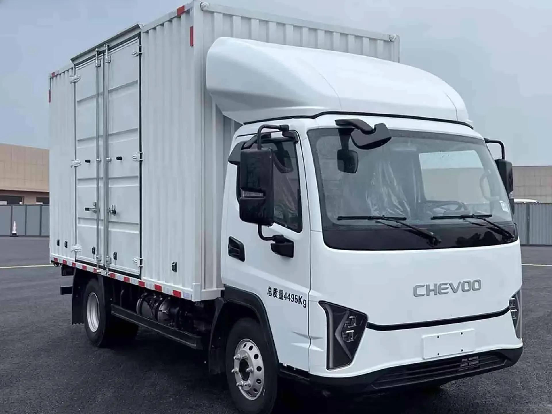 Changjiang 9 Pure Electric Light Truck with 120 kW Motor Power, 620 km Maximum