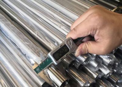 Tubo redondo de aço sem costura de 0,3-5 mm 5,8 m-6 m SUS 201 com resistência a álcalis para a indústria