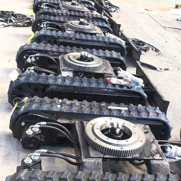 Hydraulic Transmission Mini Track Excavator Agricultural Excavator 1.8 Ton
