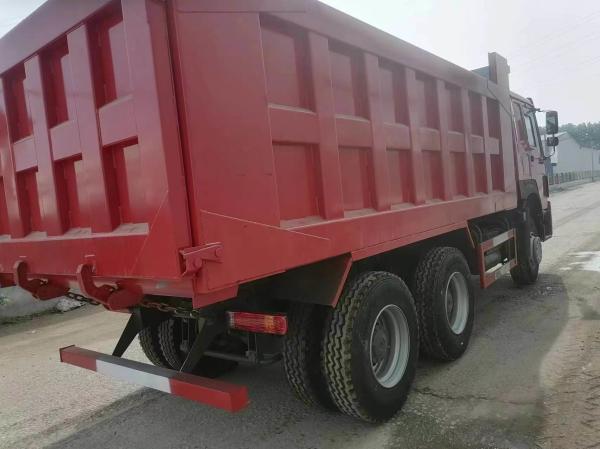 Sinotruk HOWO 6X4 371HP Dump Truck Tipper Dumper with Red Color HOWO Drive Wheel 6×4