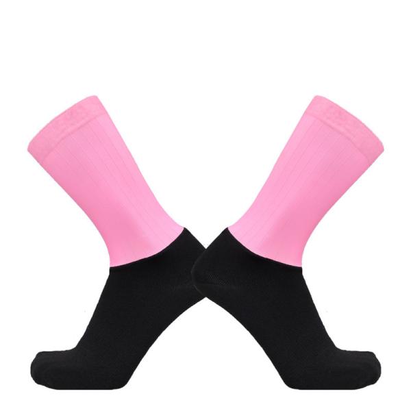 Men Cycling Socks with Customized Logo Comfortable Breathable Non-slip Aero Design