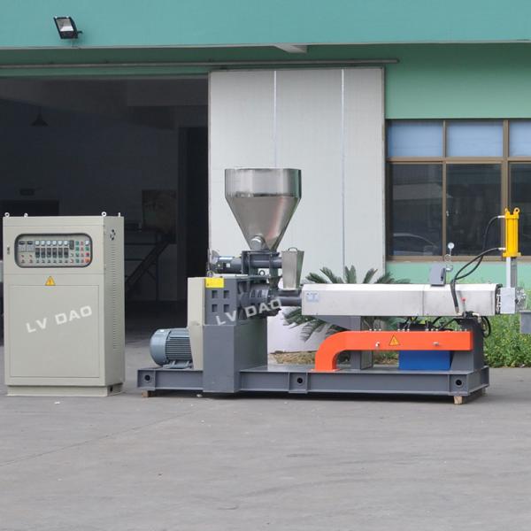 Пластиковая бутылка ЛДК-СДЖП-120 повторно используя машину/бутылку с водой повторно используя машину