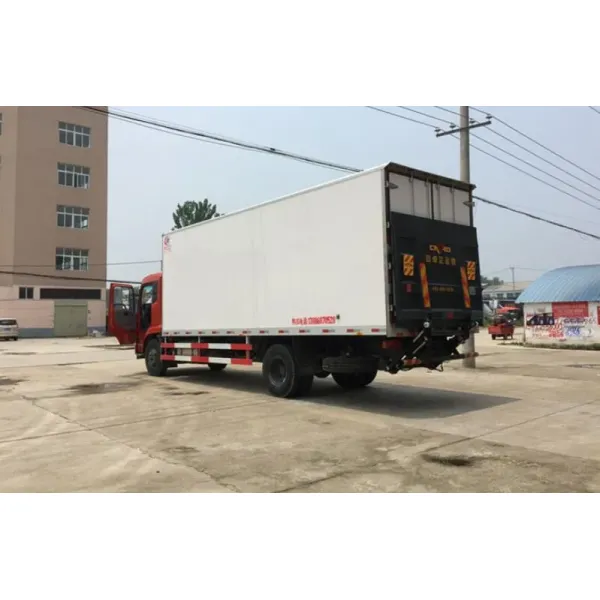 Suzu 6 Tons Fresh Vegetables and Pork Meats Foton Refrigerator Van Truck