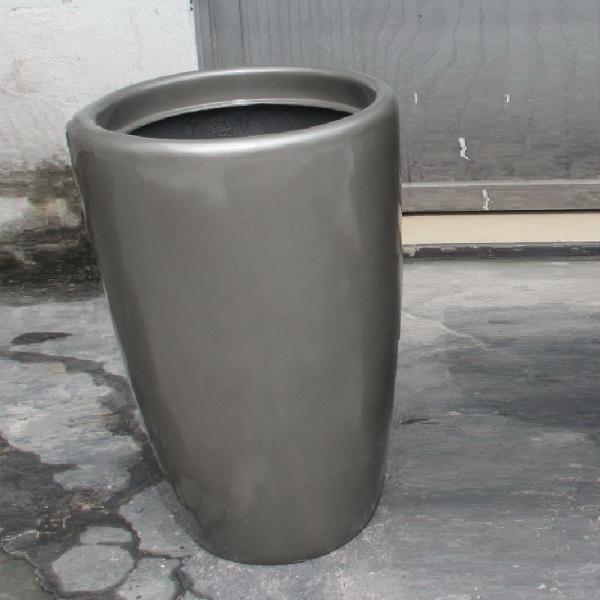 Customizable Fiberglass Flower Planters For Outdoor Gardening Decor