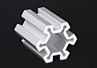 L'extrusion en aluminium anodisée de radiateur profile l'usinage de la commande numérique par ordinateur 4-Axis