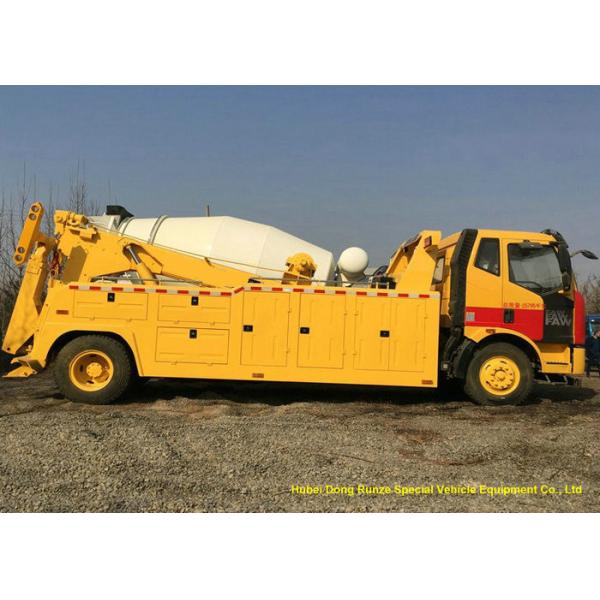 Heavy Duty 12 Ton Wrecker Tow Truck For Car Recovery In City Road , Suburb Way