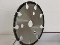 A roda de moedura do ciclone do CBN de 145*3*22.2*2.4*7.5 Dinasaw galvanizou o CBN para apontar a roda com os entalhes para a serra de cadeia