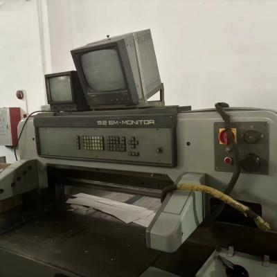 Máquina de corte de papel de segunda mão 92EM Guilhotina Cortadores de papel polares usados 1988 ano