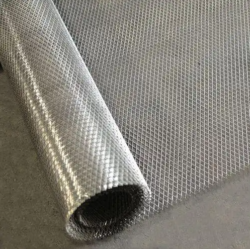 Expanded Metal Mesh Ideal for Architectural Facades and Safety Barriers