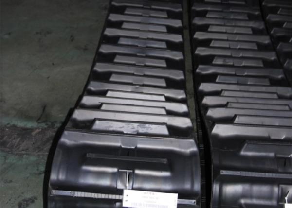 Mini Excavator Agricultural Rubber Tracks 4500mm Overall Length High Performance