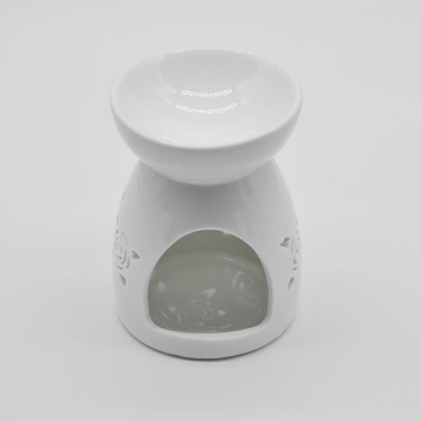 Custom White Porcelain Elegant and Cute Ceramic Tealight Candle Holder
