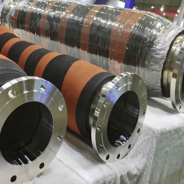Rubber Material Marine Floating Hose Custom Dimensions Dredge Pipe Eco Friendly