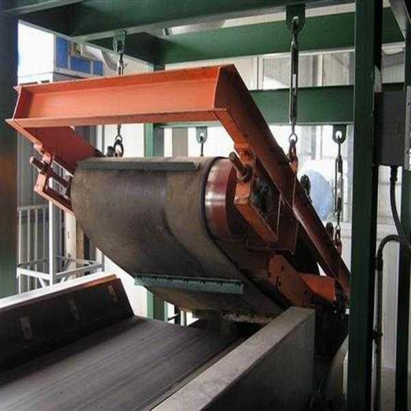 Separador de Ferro Cinturão de transportador suspensos fortes Separador magnético auto-limpeza sobre o cinturão Separador magnético