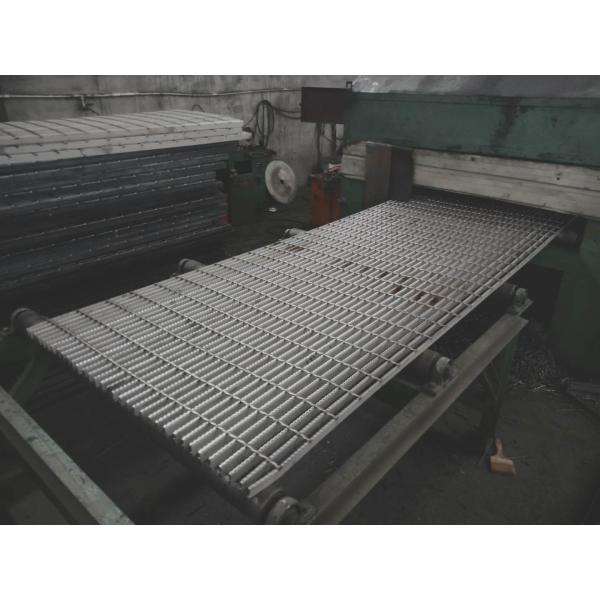Industrial Galvanized Bar Grating Clips Building Material Floor Walkway Steel Grating