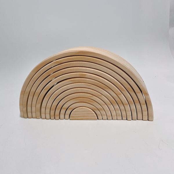 L'arc-en-ciel 35.5cm a coloré le grand bébé en bois de blocs constitutifs