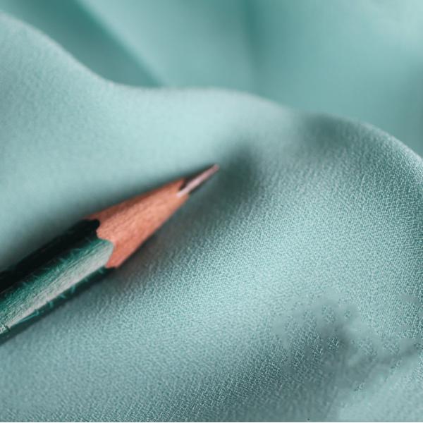 облегченная шифоновая ткань 110ГСМ, протягивает шифоновую ткань для носки женщин