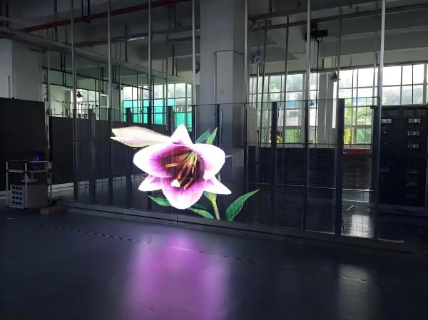 Écran LED numérique transparent immersion ultime avec résolution 8K