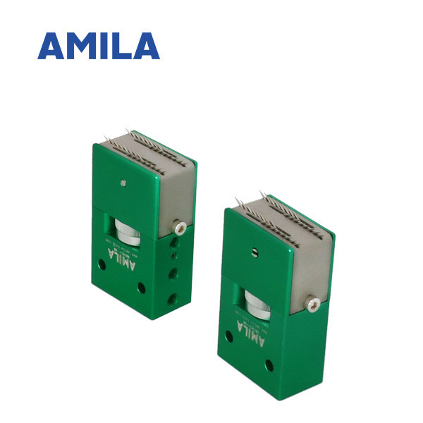 pince d'aiguille de diamètre de 0.7mm pour manipuler les objets légèrement aérés