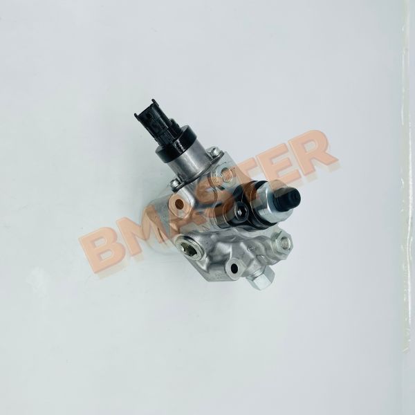 KUBOTTA V2403 Engine Fuel Injector Pump Head 0445020200 1J801-50502 With CNC-Machined Precision