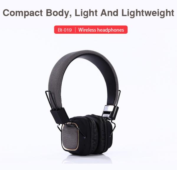 Folding wireless Bluetooth 4.2 headset high-definition mic stereo music headset for iphone, xiaomi PK Marshall major