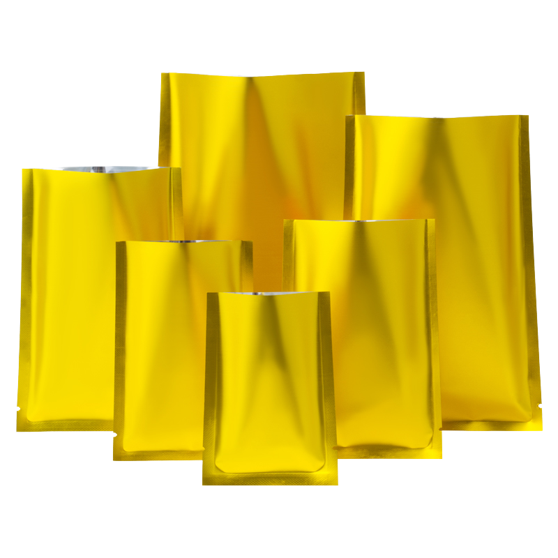 Custom Designed Three Side Heat Seal PET/OPP/CPP Gravure Printed Recyclable Food Grade Golden Foil Corn Feed Packaging Bag