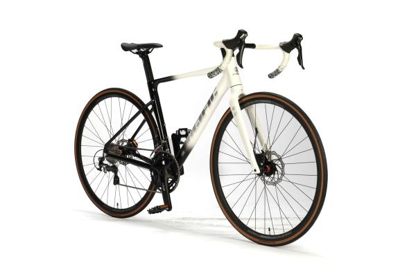 Bicicleta de liga de alumínio 700Cx25C com raios de aço SHIMANO ST4700 através do eixo