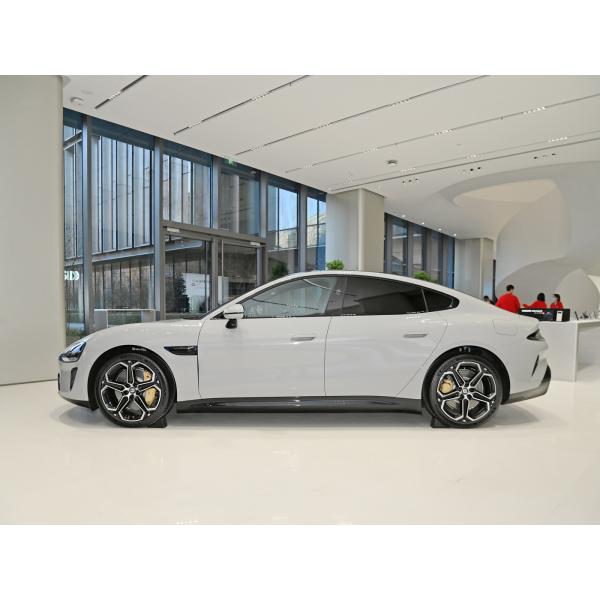 Xiao-mi Su7 Pro Max AWD Vehículo eléctrico de 4 puertas y 5 asientos 2024 Presale con tecnología EV pura y tipo de energía de la batería