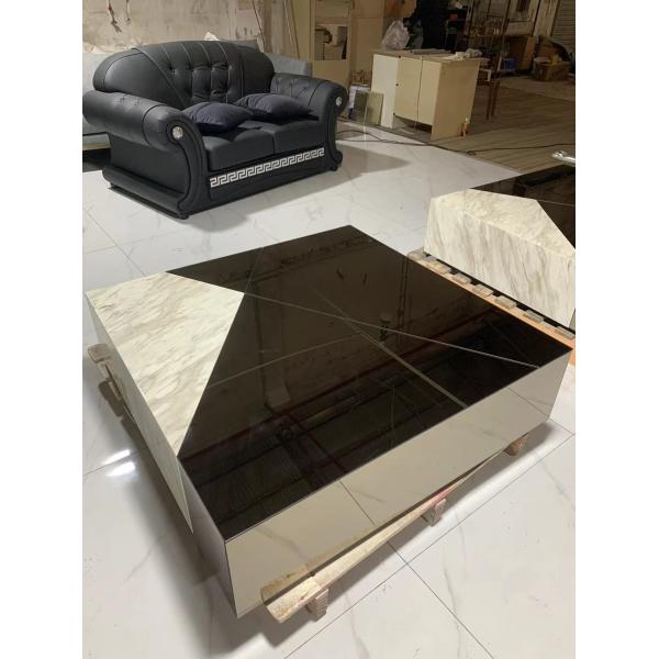 Salle de séjour moderne Table basse carrée