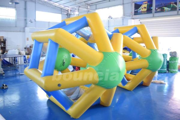 roda inflável colorida do hamster de encerado do PVC de 0.9mm para jogos da água