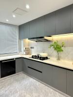 Kitchen Cabinet With 304 Ss Metal Countertops And Double Sinks For Hotel